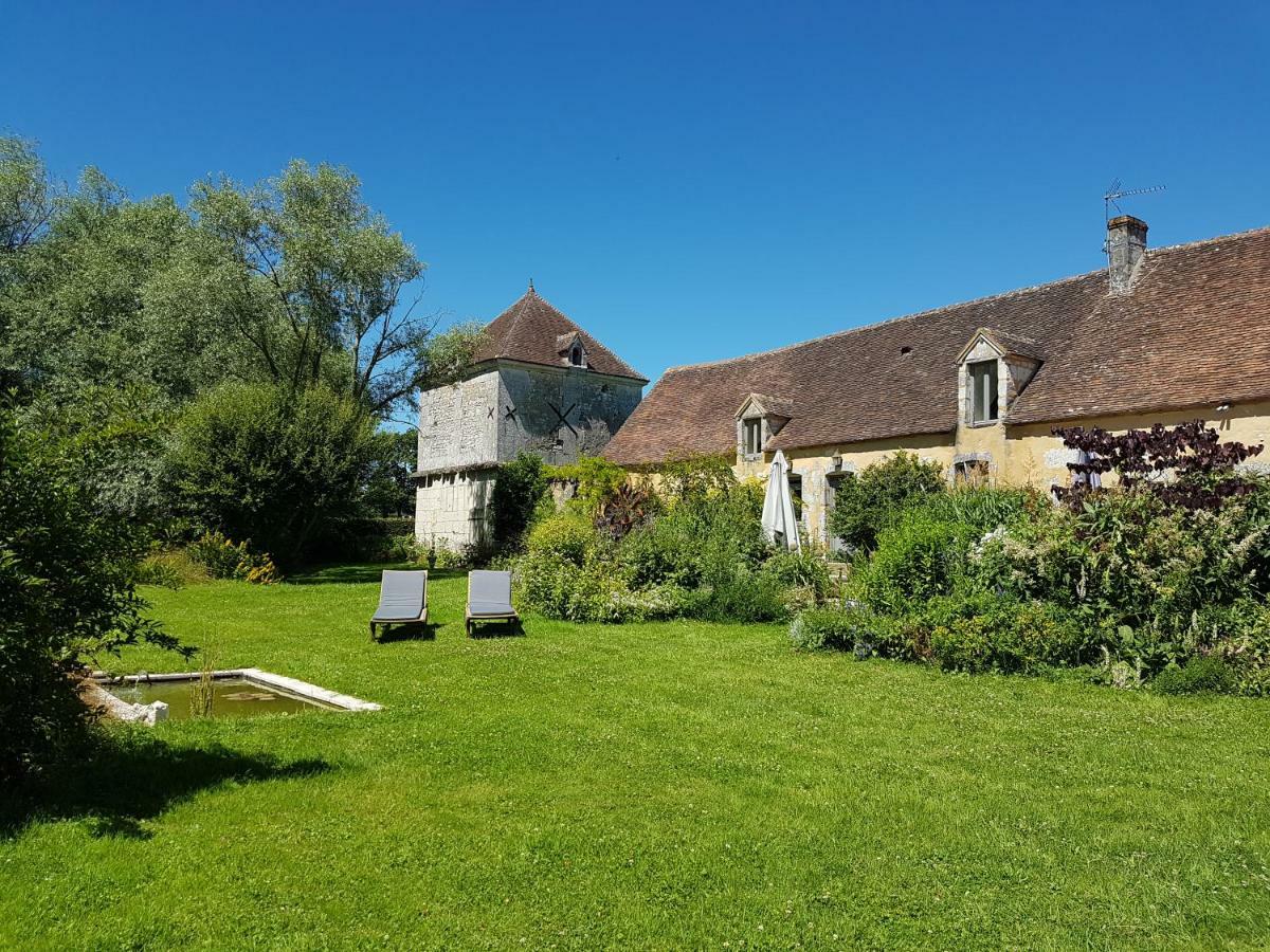 Le Bourgis Bed and Breakfast La Chapelle-Montligeon Eksteriør billede