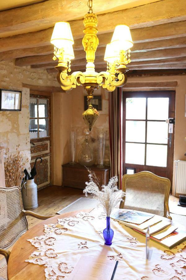 Le Bourgis Bed and Breakfast La Chapelle-Montligeon Eksteriør billede