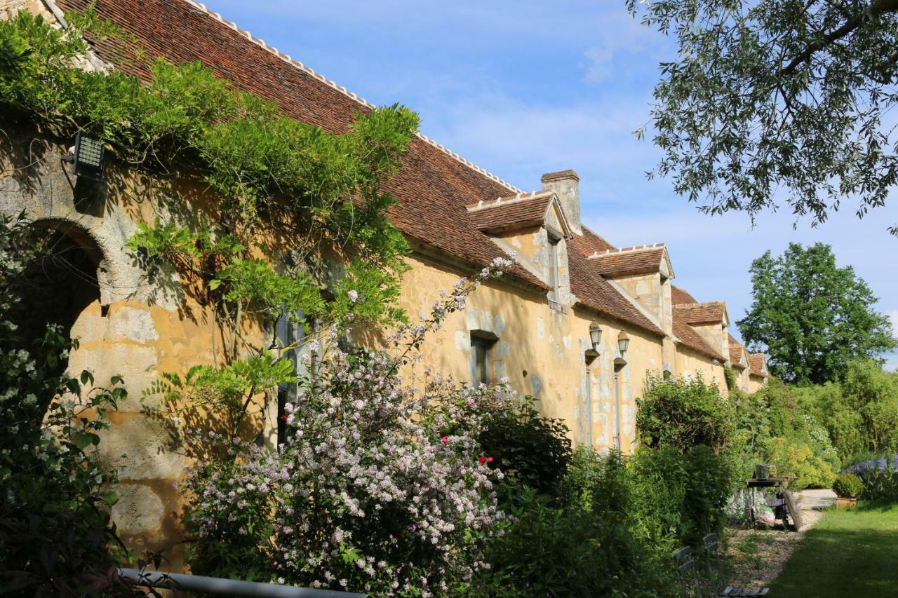 Le Bourgis Bed and Breakfast La Chapelle-Montligeon Eksteriør billede